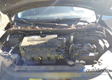 2014 Nissan Sentra Sv z USA, uszkodzony, nr VIN 1N4AB7AP6EN851836